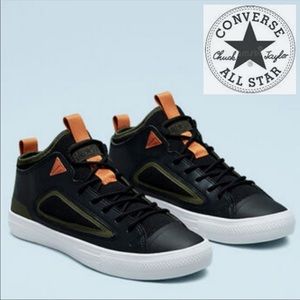 NWT Surface Fusion Chuck Taylor All Star Ultra